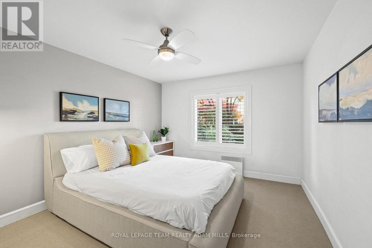 29048679/202d-1-columbus-avenue/overbrook/ottawa/ontario/K1K4L1_25