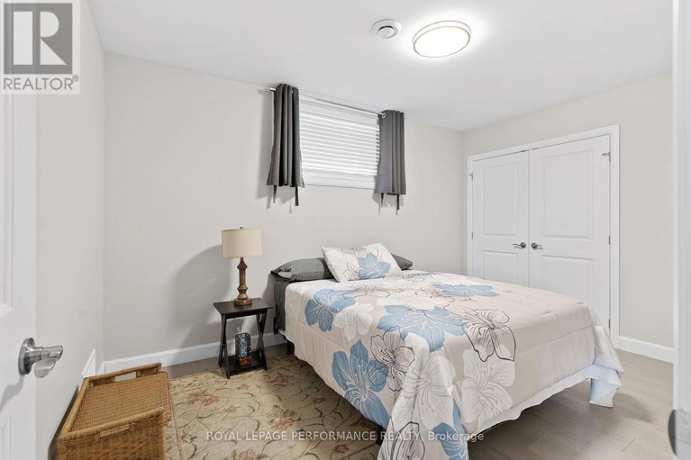 29626647/42-forrester-way/long-sault/south-stormont/ontario/K0C1P0_33