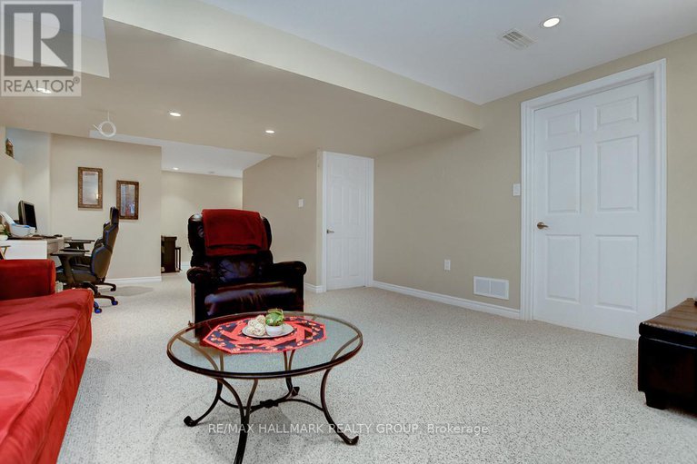 28365080/3597-cambrian-road/half-moon-bay/ottawa/ontario/K2J0S4_31
