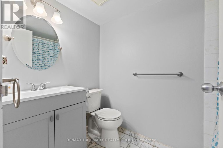 28584376/917-1025-grenon-avenue/fairfield-heights/ottawa/ontario/K2B8S5_5