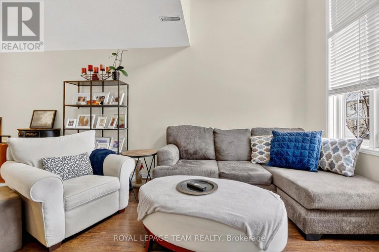 29094063/145-wharhol-private/westcliffe-estates/ottawa/ontario/K2H1G5_8