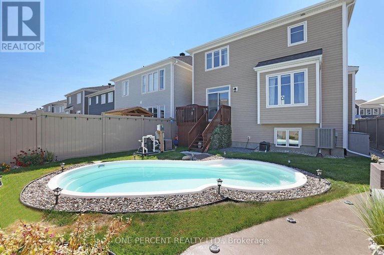28874352/260-meynell-road/goulbourn-twp-from-franktown-rdsouth-to-rideau/ottawa/ontario/K0A2Z0_42