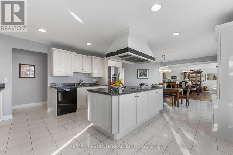 28810796/1724-river-road/mcnabbraeside-twps/mcnabbraeside/ontario/K0A1G0_18