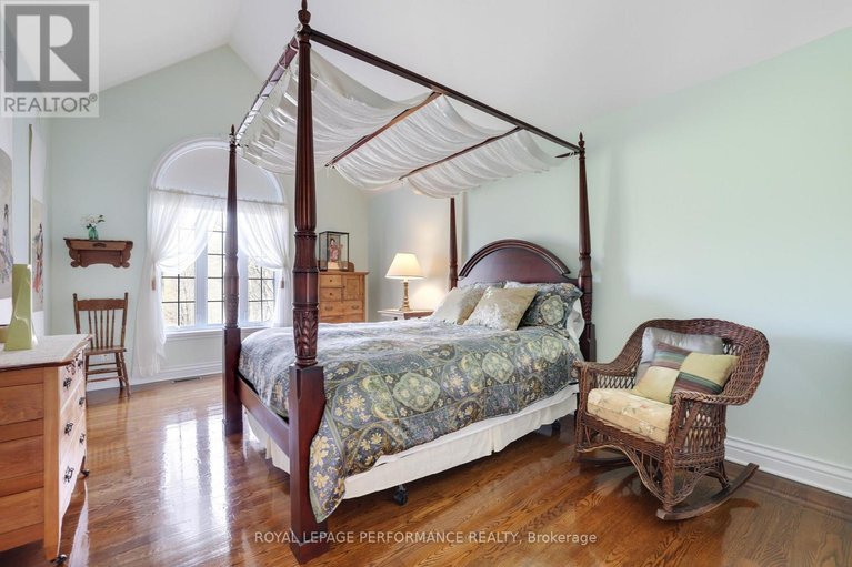 29659474/951-golf-club-road/champlain-twp/champlain/ontario/K6A2R2_33