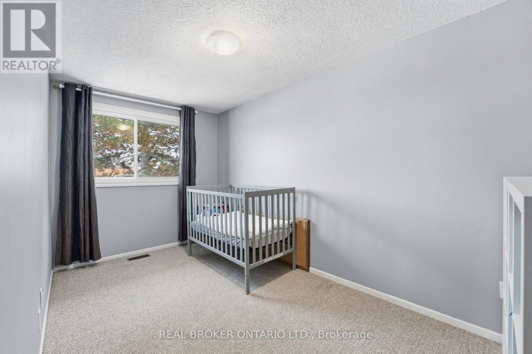 29179274/b-3895-old-richmond-road/arbeatha-park/ottawa/ontario/K2H8T8_15