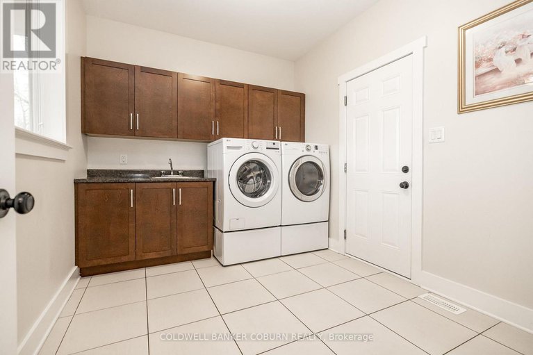 28465561/270-west-lake-circle/huntley-ward-south-east/ottawa/ontario/K0A1L0_19