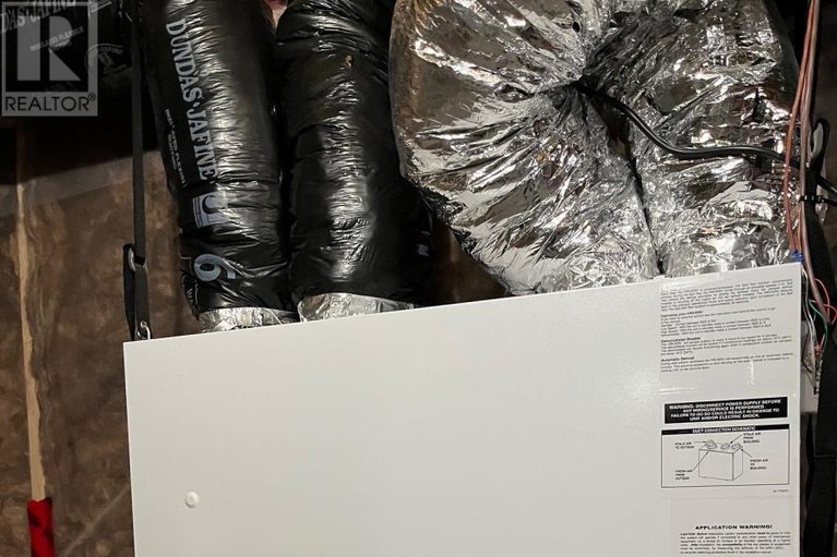 29257254/186-oxford-street-w/kemptville/north-grenville/ontario/K0G1J0_44