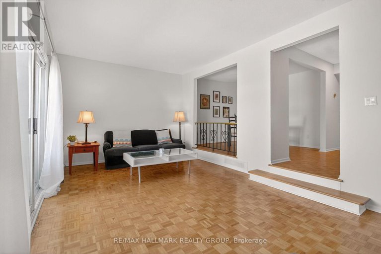 29430893/23-1821-walkley-road/urbandale-acres/ottawa/ontario/K1H6X9_11