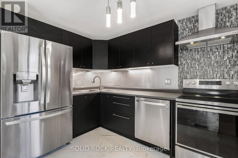 28982760/1394-lassiter-terrace/beaconwood/ottawa/ontario/K1J8N3_12