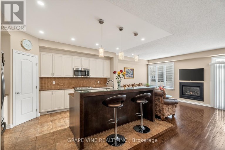 29384781/1217-alson-mills-way/emerald-meadowstrailwest/ottawa/ontario/K2M0C8_19