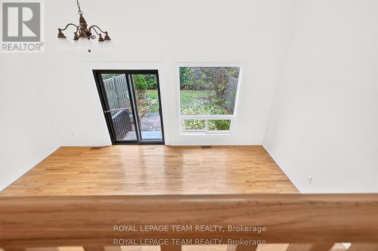 29580107/13-2-bertona-street/manordale/ottawa/ontario/K2G0W3_7