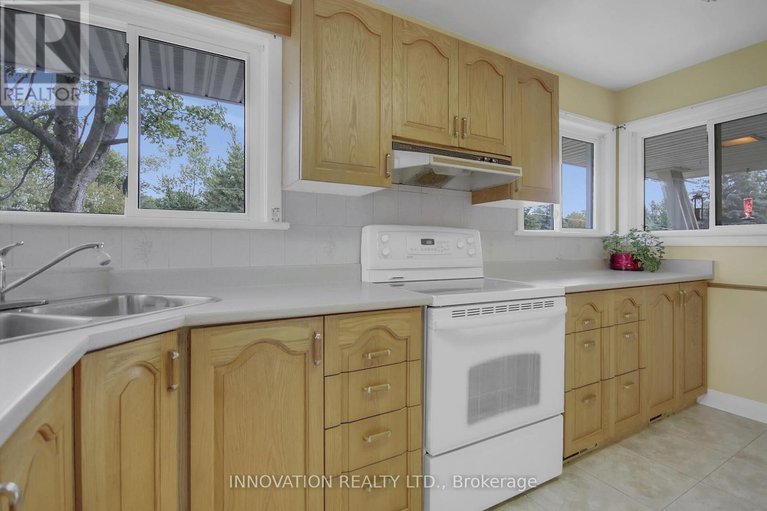 28848805/113-grenfell-crescent-n/grenfell-glen/ottawa/ontario/K2G0G5_15