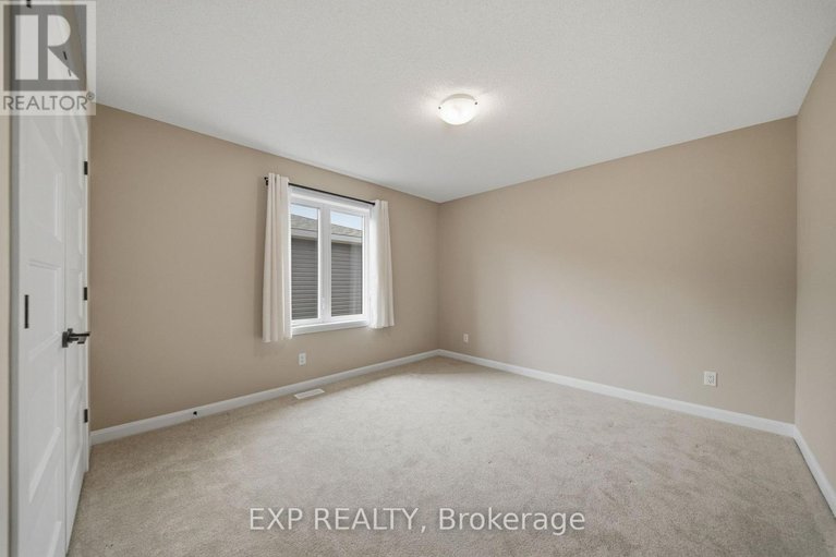 29598094/1220-diamond-street/clarencerockland-twp/clarence-rockland/ontario/K4K0M1_26