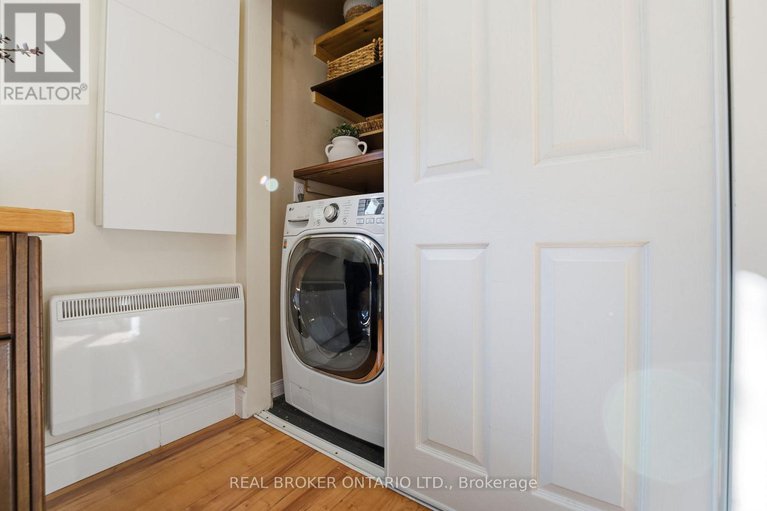 29049666/1303-hilly-lane/north-grenville-twp-kemptville-east/north-grenville/ontario/K0G1J0_32