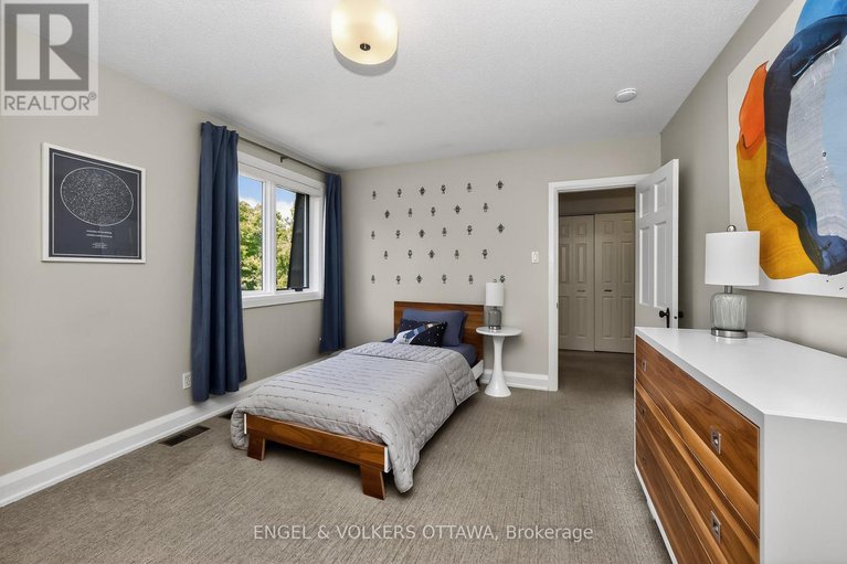 28849815/316-fairmont-avenue/civic-hospital/ottawa/ontario/K1Y1Y8_29