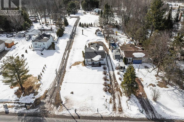 29504497/2082-sandy-hill-road/lorignal/champlain/ontario/K0B1K0_13