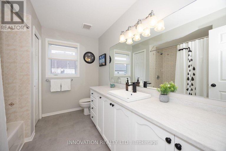 29616441/15-whithorn-avenue/morgans-grantsouth-march/ottawa/ontario/K2K3B2_31