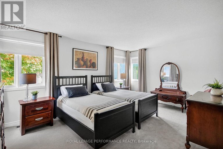28978665/159-longshire-circle/longfields/ottawa/ontario/K2J4L2_18