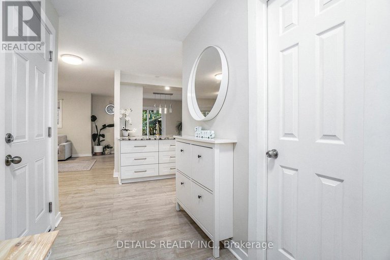 28954337/13-willowview-way/on-the-green/ottawa/ontario/K2J2P7_2