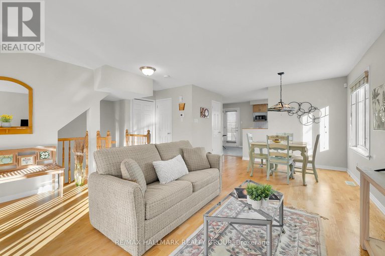 29228644/4-577-reardon-private/heron-gateindustrial-park/ottawa/ontario/K1V2K9_7