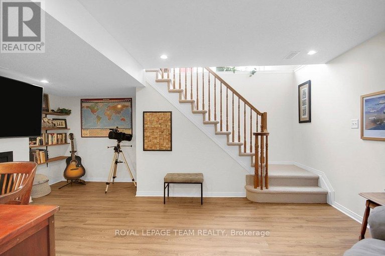 29540962/19-fieldberry-private/stonebridge/ottawa/ontario/K2J5E7_34