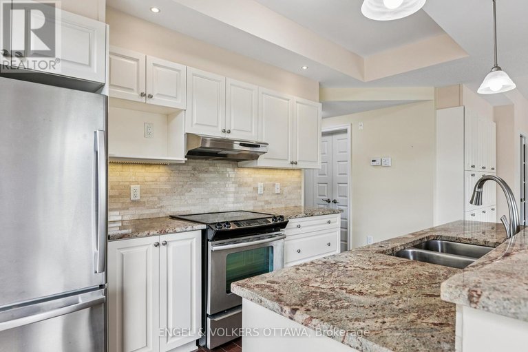 28829655/101-160-montblanc-private/convent-glen-north/ottawa/ontario/K1C0B8_15