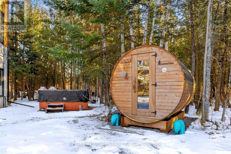 29319261/3311-barlow-crescent/dunrobin-shores/ottawa/ontario/K0A1T0_30