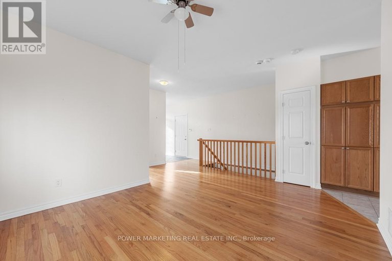 29407948/192-felicity-crescent/mer-bleuebradley-estatesanderson-park/ottawa/ontario/K1W0C2_8