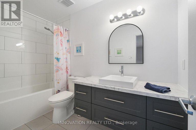 28628638/27-54-huntview-private-w/hunt-clubwestern-community/ottawa/ontario/K1V0M5_26
