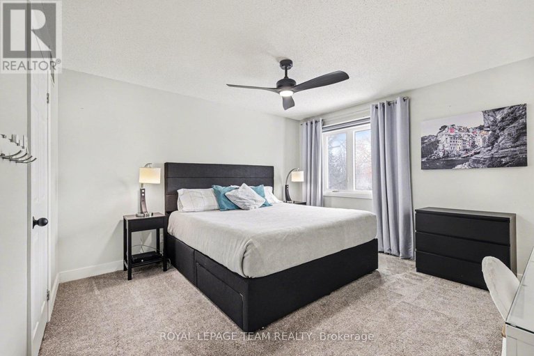 29407944/89-queen-charlotte-street/richmond/ottawa/ontario/K0A2Z0_20