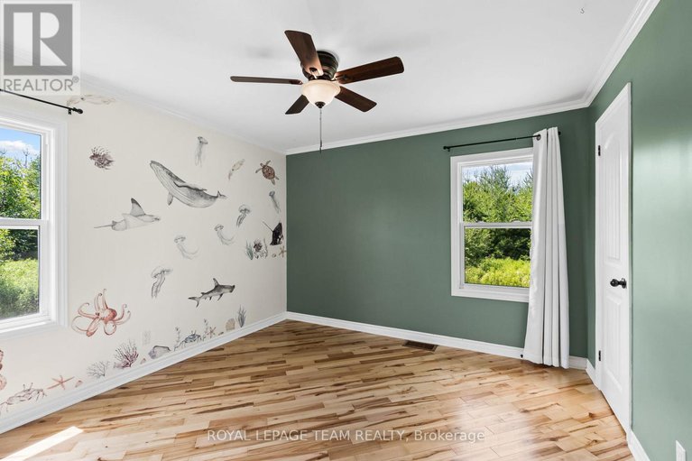 28520318/1523-drummond-con-6b-road/drummond-n-elmsley-drummond-twp/drummondnorth-elmsley/ontario/K7H3C8_29
