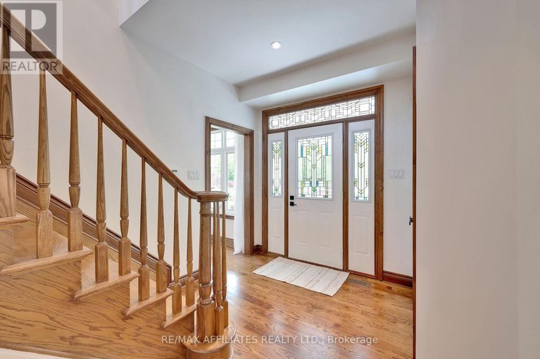 28469895/3-kimini-drive/remainder-of-stittsville-area/ottawa/ontario/K2S1S6_3