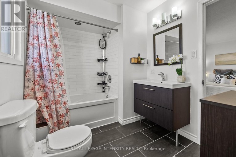 29143196/45-raftus-square/pheasant-run/ottawa/ontario/K2J2K9_23