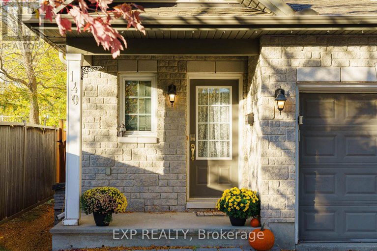 29236882/140-whetstone-crescent/barrhaven-east/ottawa/ontario/K2G7C3_2