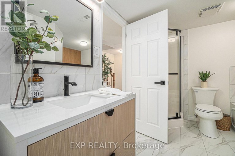 28354843/121-5-70-edenvale-dr-drive/beaverbrook/ottawa/ontario/K2K3N7_16
