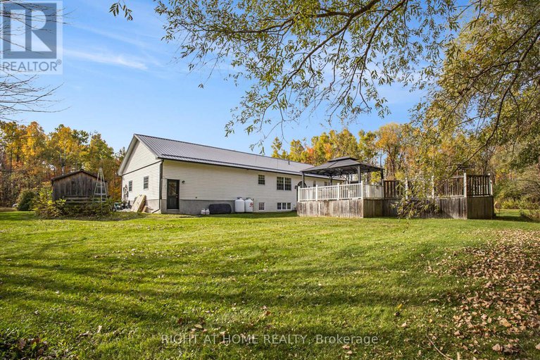 29017069/2849-blanchfield-road/osgoode-twp-south-of-reg-rd-6/ottawa/ontario/K0A2W0_22
