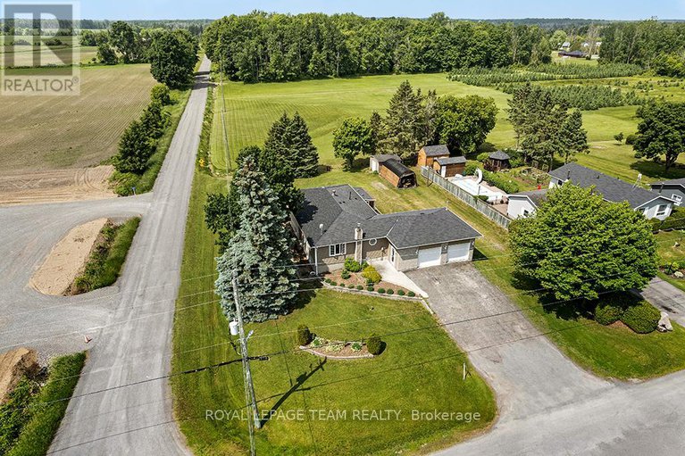 28473823/2244-simms-street/north-dundas-mountain-twp/north-dundas/ontario/K0E1S0_2