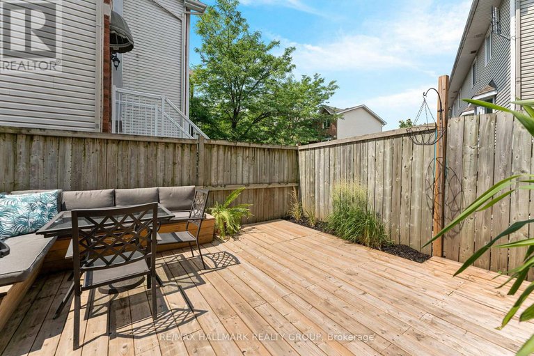 28575484/42-hintonburg-place/hintonburg/ottawa/ontario/K1Y4W6_23