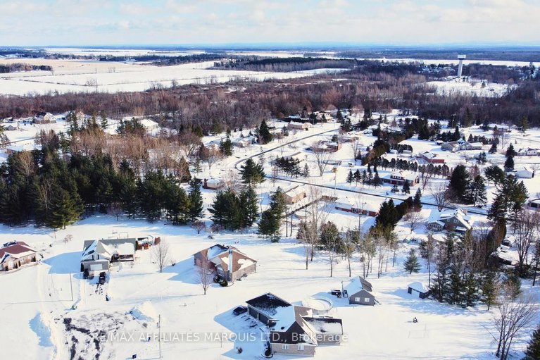 29281457/6574-adrian-court/south-glengarry-charlottenburgh-twp/south-glengarry/ontario/K6H7J1_41