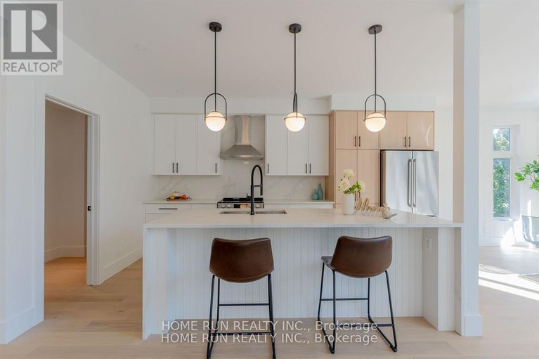 28322448/2241-page-road/chapel-hill/ottawa/ontario/K1C7K5_6