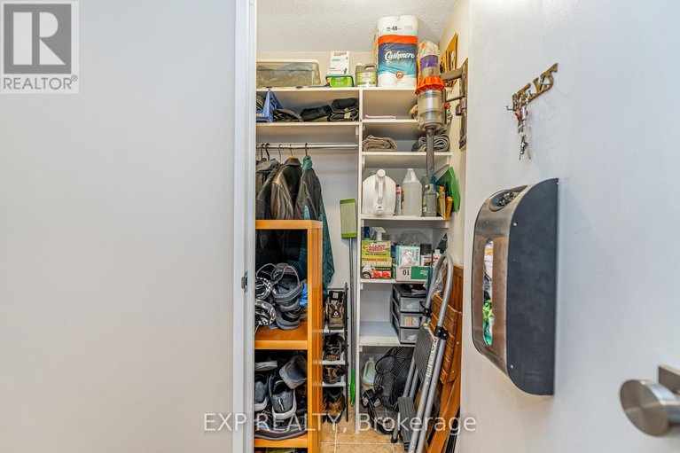 28554311/1301-415-greenview-avenue/britannia/ottawa/ontario/K2B8G5_14