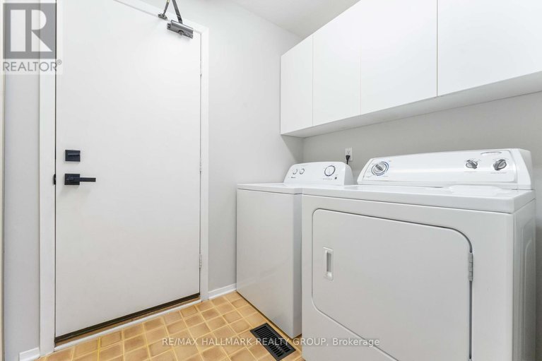 28946187/647-apollo-way/fallingbrookpineridge/ottawa/ontario/K4A1T2_32