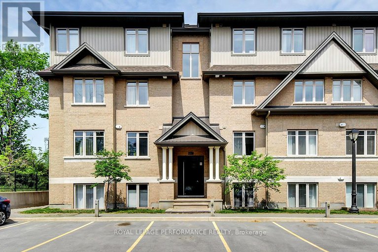 28641852/2-66a-tipperary-private/longfields/ottawa/ontario/K2J2T3_1