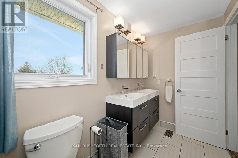 29407561/6192-voyageur-drive/convent-glen/ottawa/ontario/K1C2W3_30