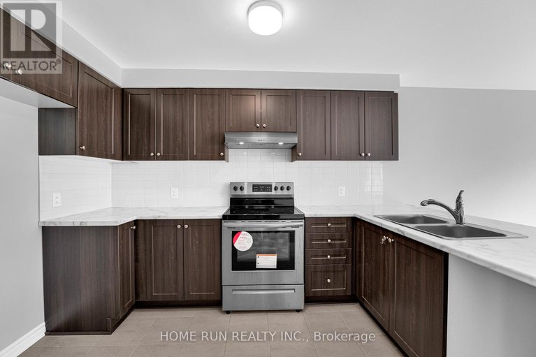 28497516/127-unity-place/stittsville-north/ottawa/ontario/K2S2Y8_13