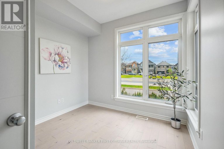 28347275/612-chaperal-private/avalon-west/ottawa/ontario/K4A0Y2_5