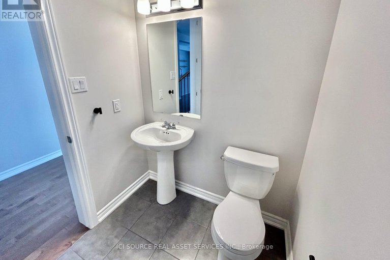 28905249/106-equitation-circle/goulbourn-twp-from-franktown-rdsouth-to-rideau/ottawa/ontario/K0A2Z0_3