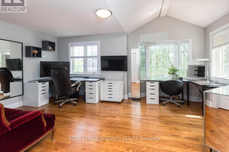 28652325/59-friendly-crescent/stittsville-south/ottawa/ontario/K2S2B6_24
