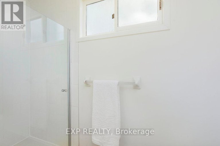 28361031/19-ancroft-court/tanglewood/ottawa/ontario/K2G4A5_24
