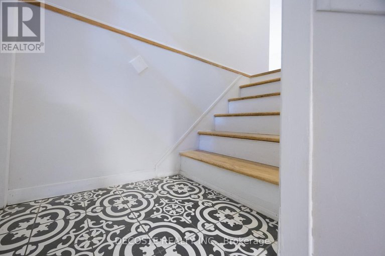 29094334/23-wood-street/lancaster/south-glengarry/ontario/K0C1N0_25